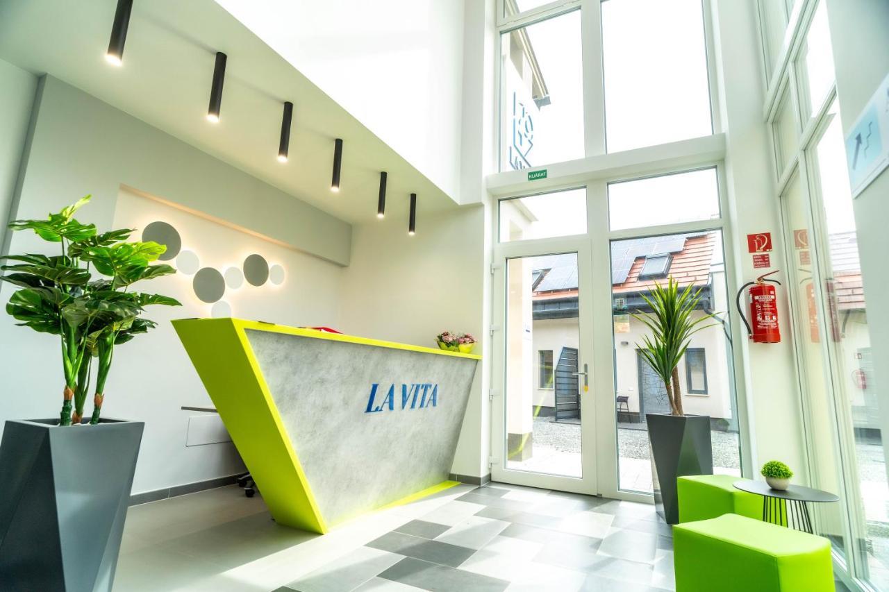 La Vita Premium Panzio 久洛 外观 照片